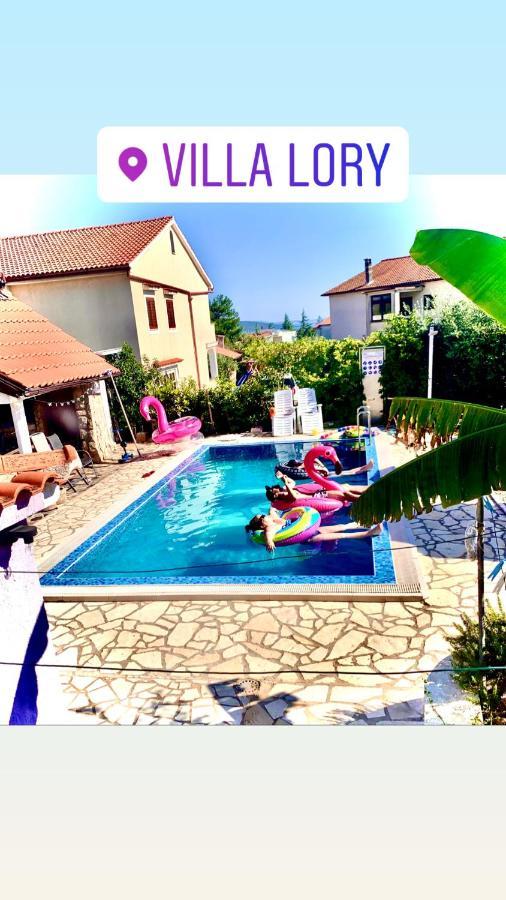 Villa Lory Krk Кърк Екстериор снимка