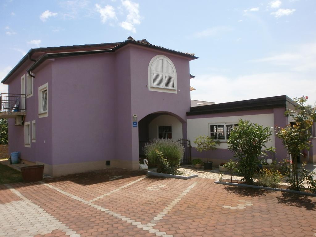 Villa Lory Krk Кърк Екстериор снимка